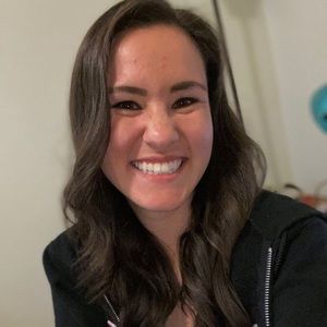 Meet your Posher, Monica